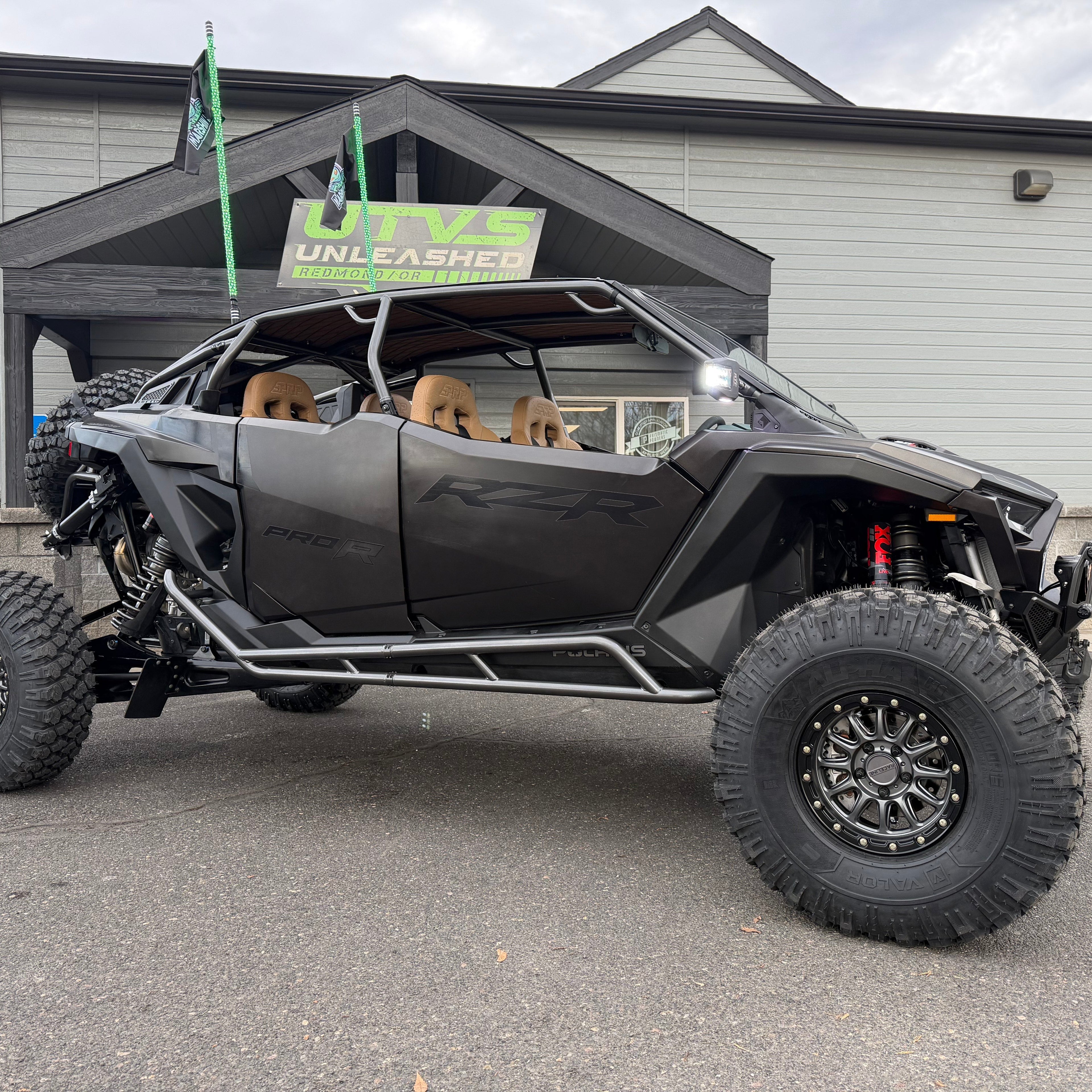 2025+ Pro R 4 "FastBack" Roll Cage