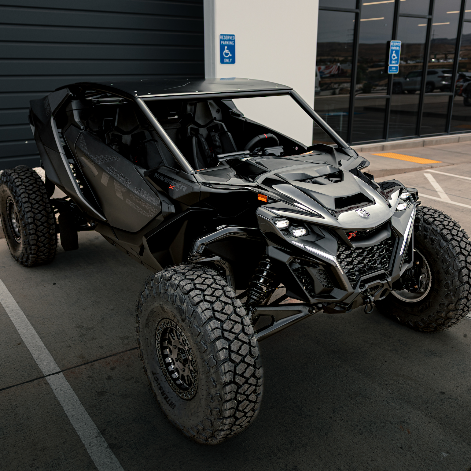 Maverick R 2-Seat "Shorty" Roll Cage